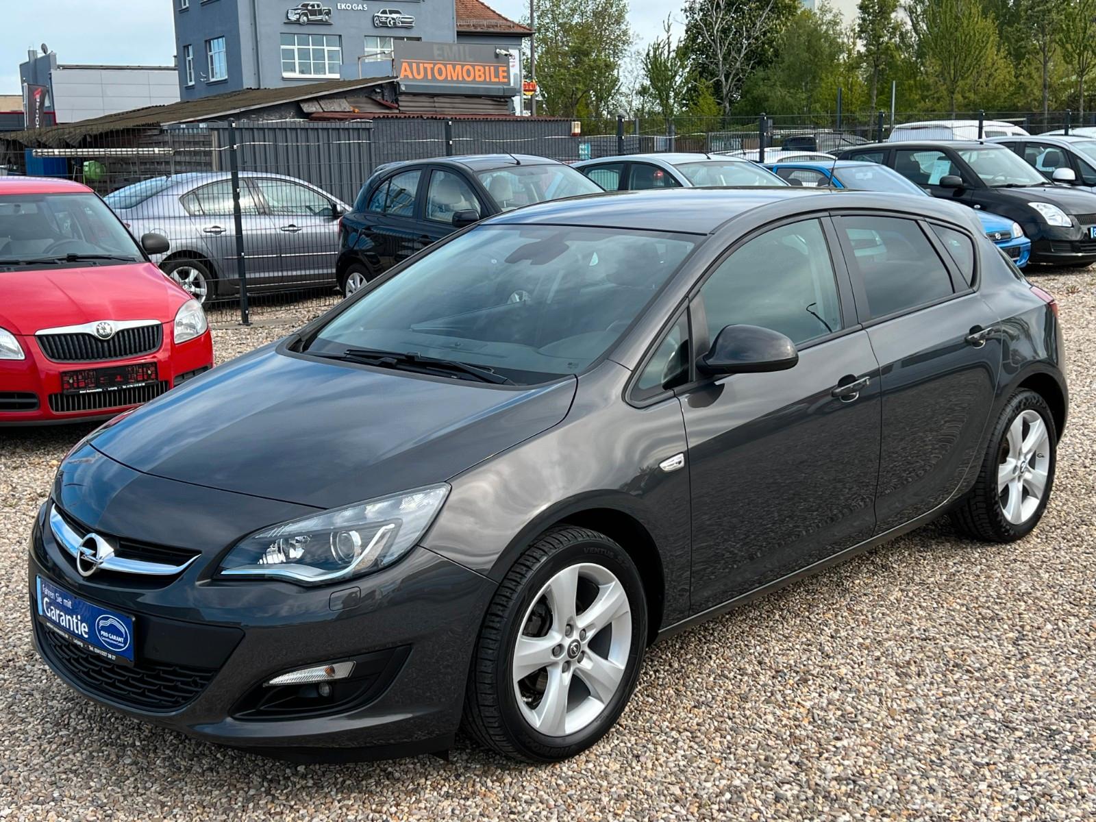 Opel Astra 1.4T Bi-Xenon/Standheiz/Sitzheiz/Temp/PDC!