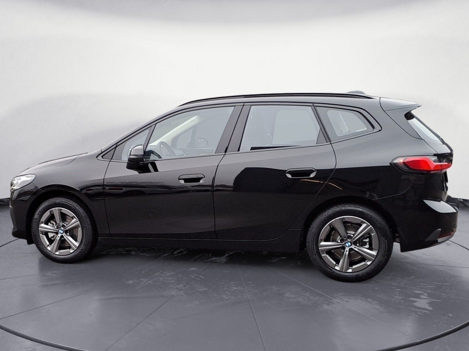 BMW 216 Active Tourer - Bild 4