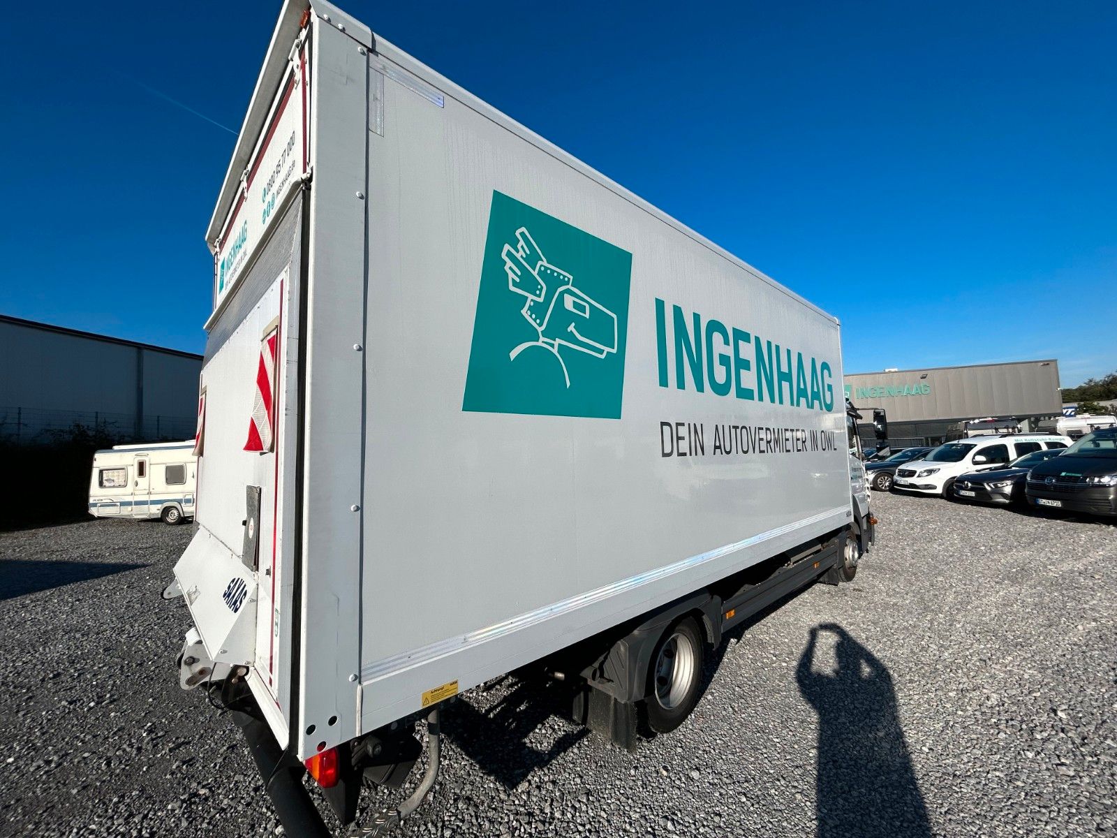 Fahrzeugabbildung Mercedes-Benz Atego 818 L Koffer  LBW  Automatic AHK