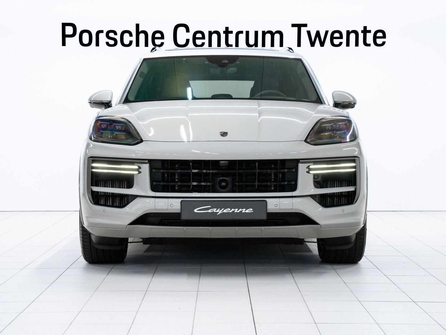 Porsche Cayenne Turbo E-Hybrid imagem 2