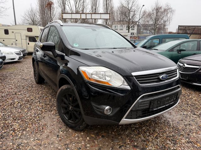 Ford Kuga Titanium-Automatik-PDC-AHK-SHZG-KLIMA-4x4