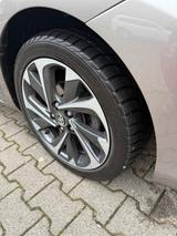Toyota Auris - Toyota Auris Gebrauchtwagen in Frankfurt