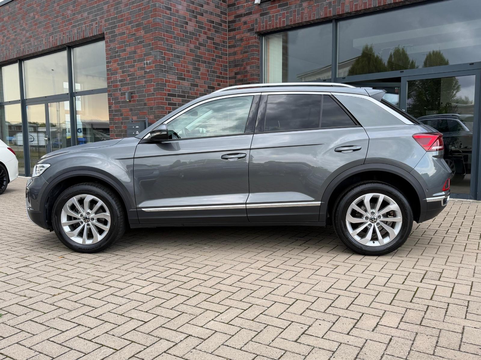 Volkswagen T-Roc Style *Pano*LED*ACC*Navi*