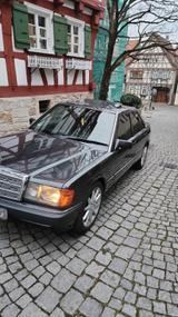 Mercedes-Benz Mercedes benz E190 2.3 Sport line - Mercedes-Benz 190 Gebrauchtwagen in Stuttgart