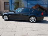 BMW 320d Top gepflegt mit wenig Kilometern - BMW 320 aus 2011: 320d