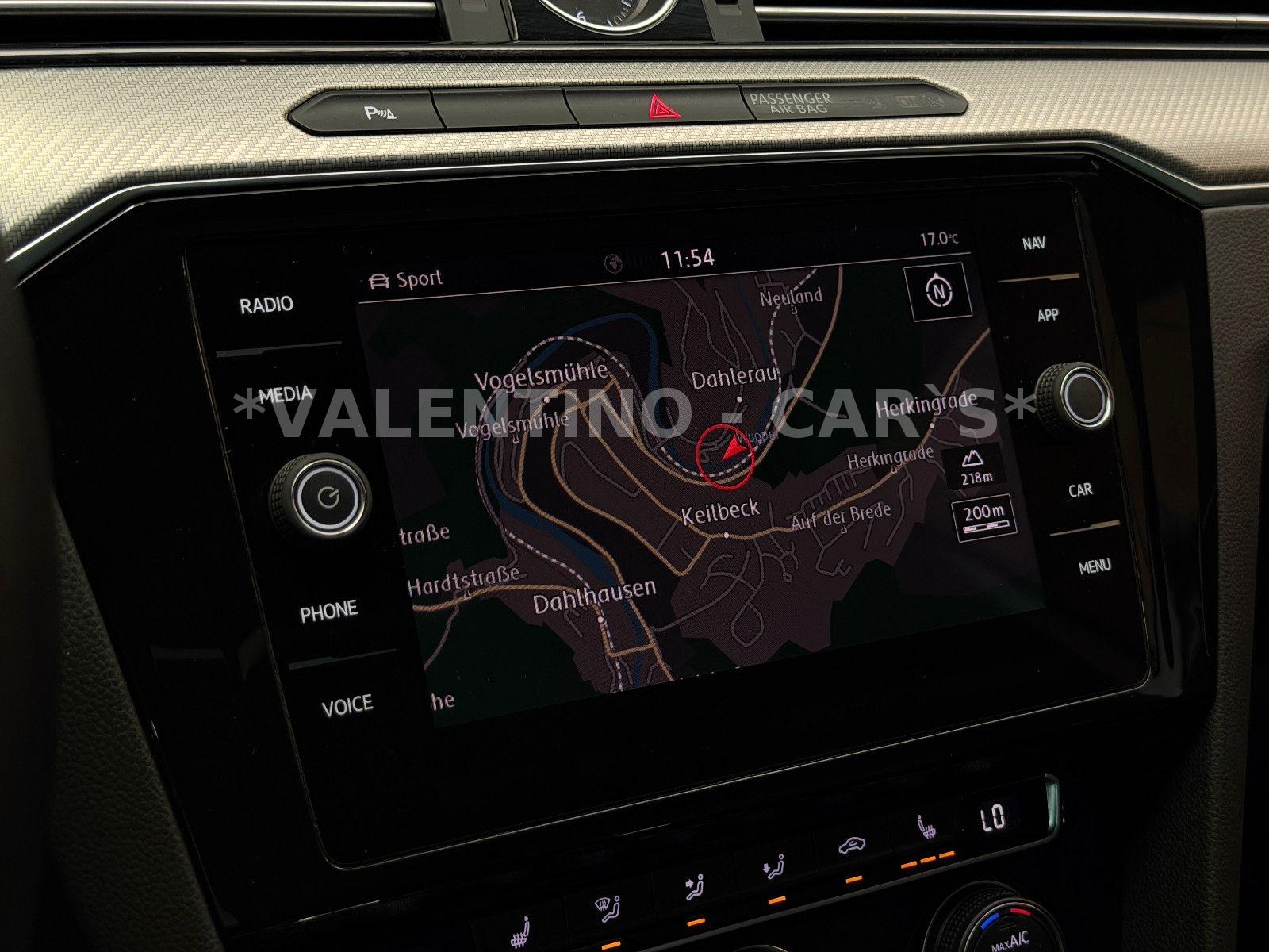 Volkswagen Passat Variant R-Line/DSG/Virtu/Pano/ACC/Kam/DCC