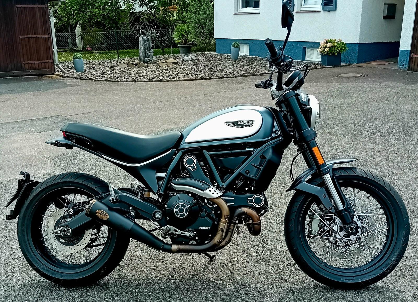 Ducati Scrambler 800, Speichenräder, viele Extras