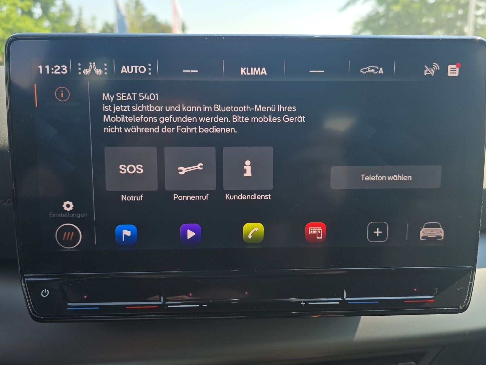Fahrzeugabbildung CUPRA Born LED Navi ACC 4xSHZ RFK AREA VIEW