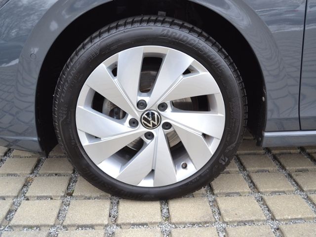 Golf VIII 1.5 TSI Style LED/17-ZOLL/NAVI-PRO/ASS