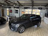 Jaguar F-PACE R-Dynamic SE AWD*PANO*KAMERA*MERIDIAN*ACC - Jaguar aus 2022