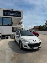 Peugeot 207 1.6 8V HDi 112CV SW Ciel Allure - Peugeot 207 Allure mit Diesel-Antrieb