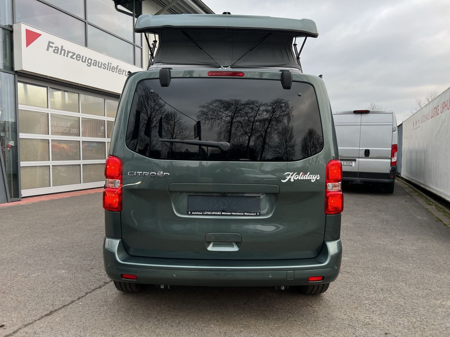 Fahrzeugabbildung Citroën Holidays BlueHDi 180 S&S EAT8 StandHZG AHK-abneh