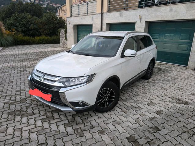 Mitsubishi Outlander 2.0 Mivec Edition 100...