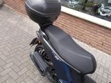 Peugeot Tweet 200 1.Hand Topcase & Windschild - gebrauchte Roller