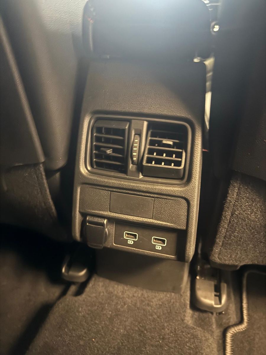 Fahrzeugabbildung Renault Arkana R.S. Line / WENIG KM/NAVI/KLIMA/BOSE