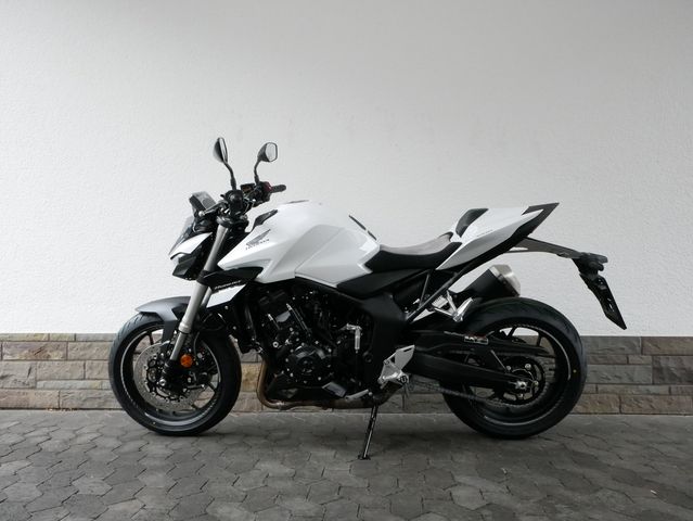 Honda CB1000 Hornet + Style und Sport Paket