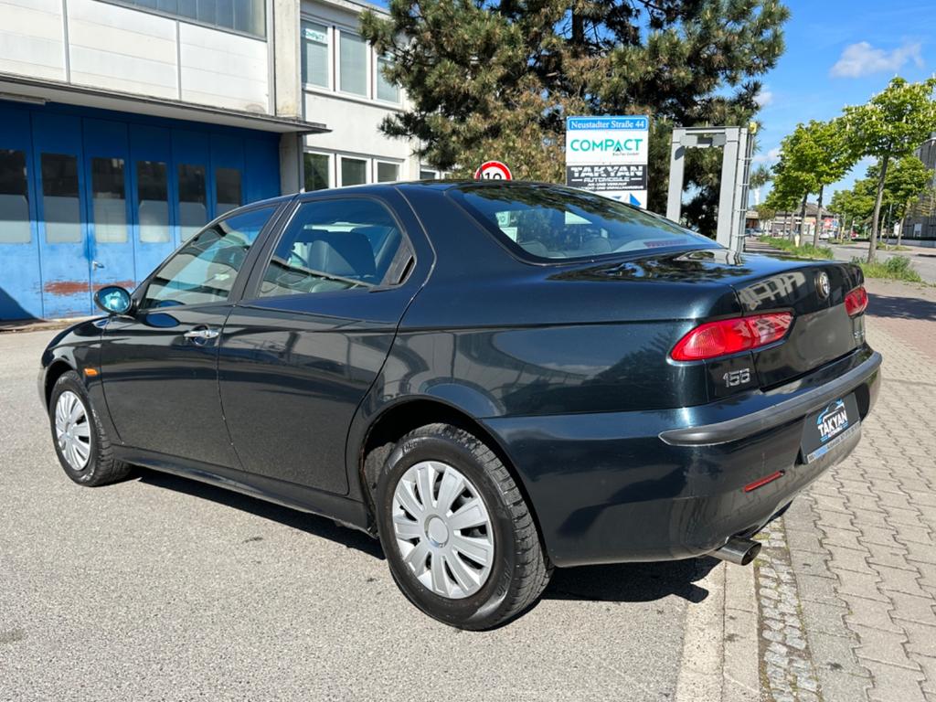 Alfa Romeo 156