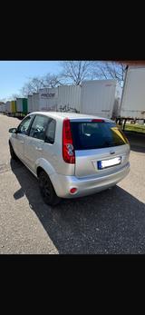 Ford Fiesta 1.3 51 kW Ambiente Ambiente - Ford Fiesta: 1.3