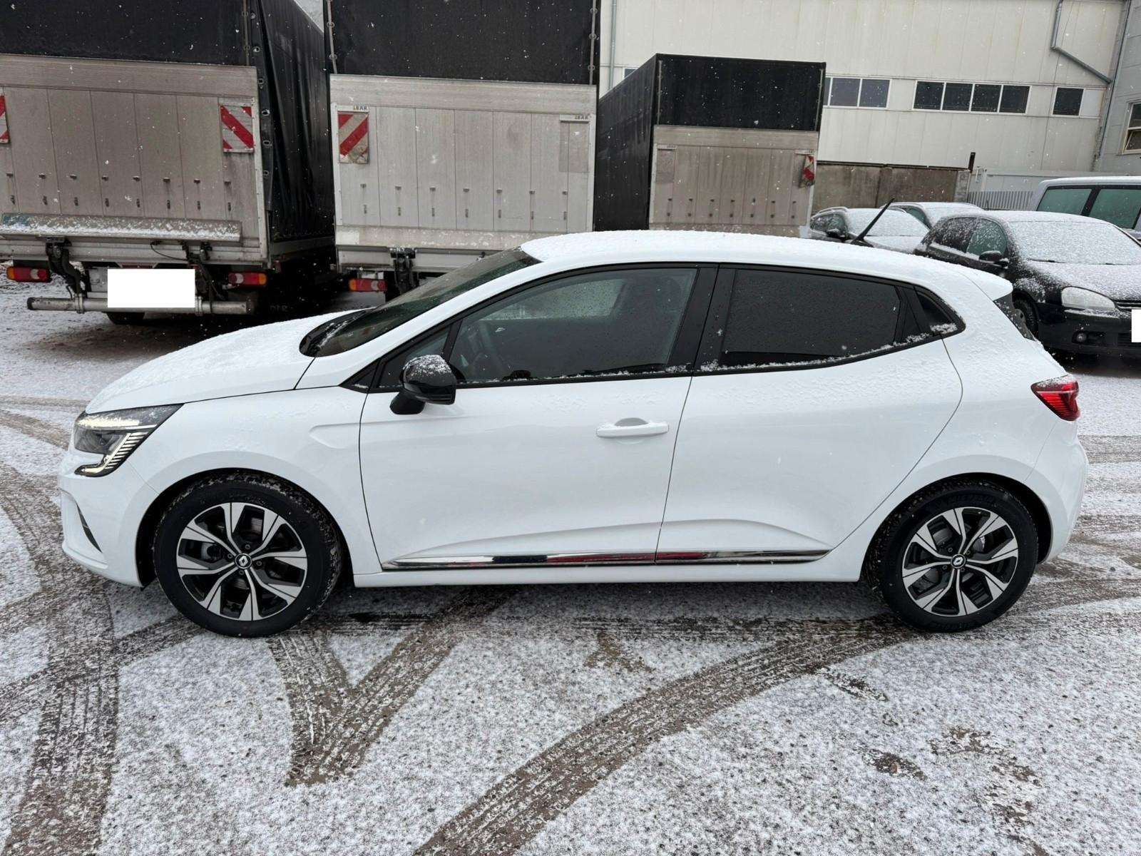 Renault Clio full hybrid Evolution E-TECH 145 PS