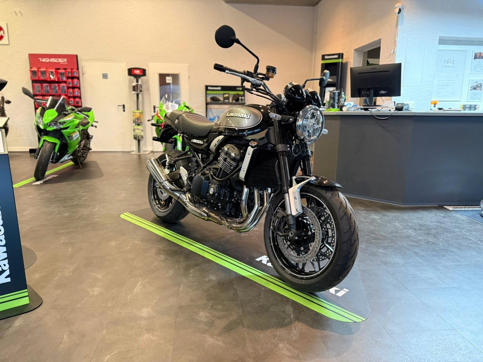 Kawasaki Z900 RS