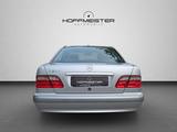 Mercedes-Benz E 200 KOMPRESSOR CLASSIC*Sitzheizung*Tempomat* - Mercedes-Benz E 200 aus 2002