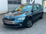 Skoda Superb 2.0 TDI Combi Active 8-FACH KLIMA SHZ AHK - Skoda Superb: Active
