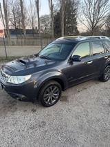 Subaru Forester 2.0D Edition - Subaru Forester aus 2012 mit Diesel-Antrieb
