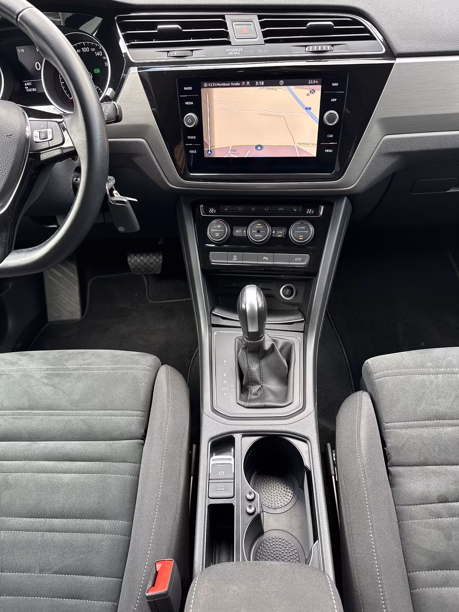 Volkswagen Touran 2.0 TDI DSG Comfortline NAV+ACC+KAMERA+PP, миниатюра 15
