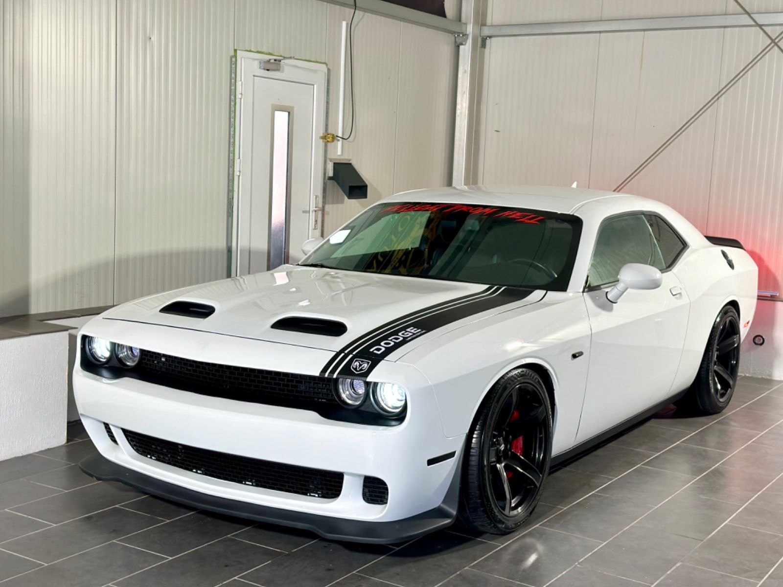 Dodge Challenger 6,2 V8-HELLCAT-H&R-LEDER-NAVI-EXTREM imagem 2