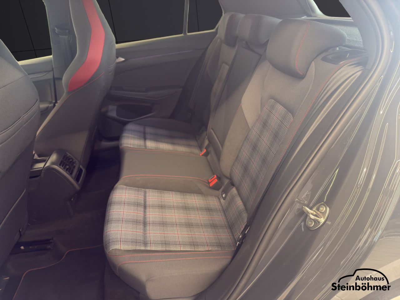 Volkswagen Golf - Bild 11