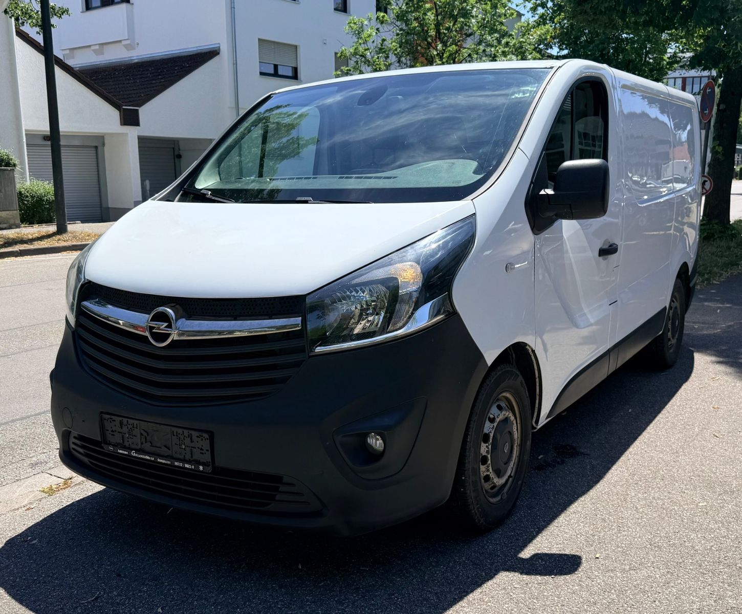 Opel Opel Vivaro B Kasten L1H1 2.7t/KLIMA/TÜV AU 09.27/