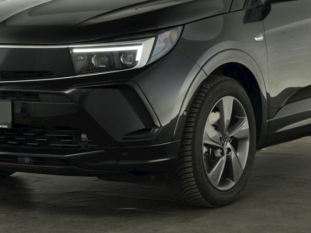 Grandland GSe PHEV 4X4 AT+LED+NAVI+RÜCKFAHRKAMER