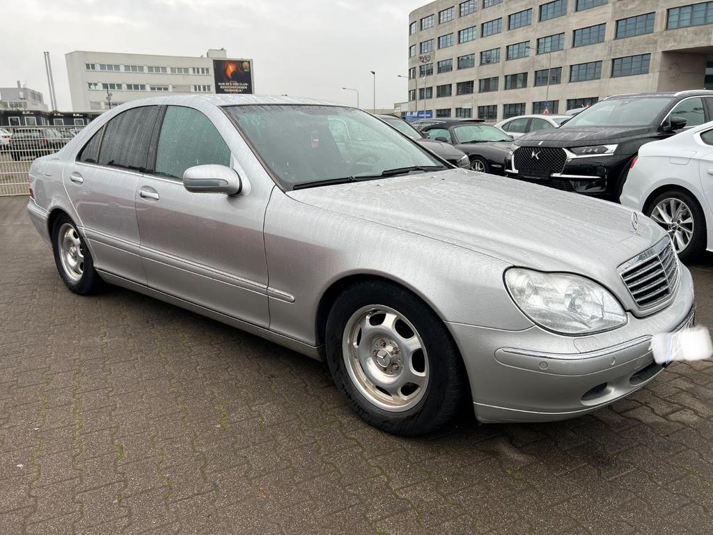 Mercedes-Benz S 320