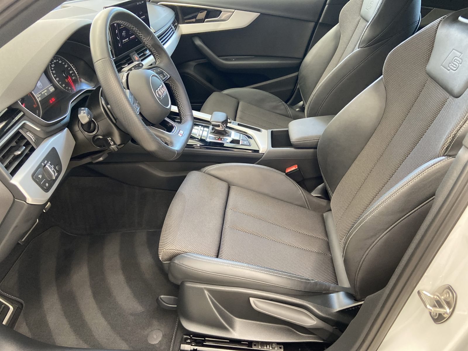 Audi A4 - Bild 7