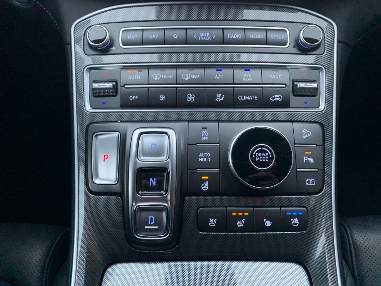 Fahrzeugabbildung Hyundai SANTA FE SEVEN 2.2 CRDi Prime AHK 1Hd