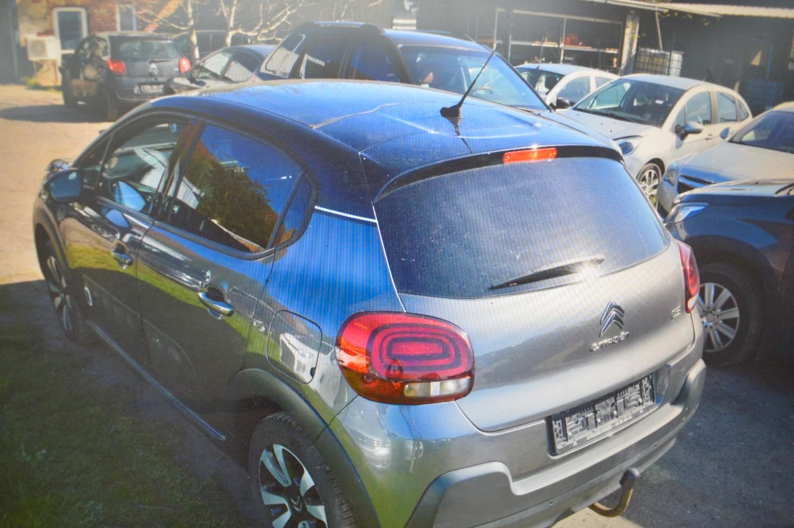 Citroën C3 PureTech 83 Stop&Start SHINE