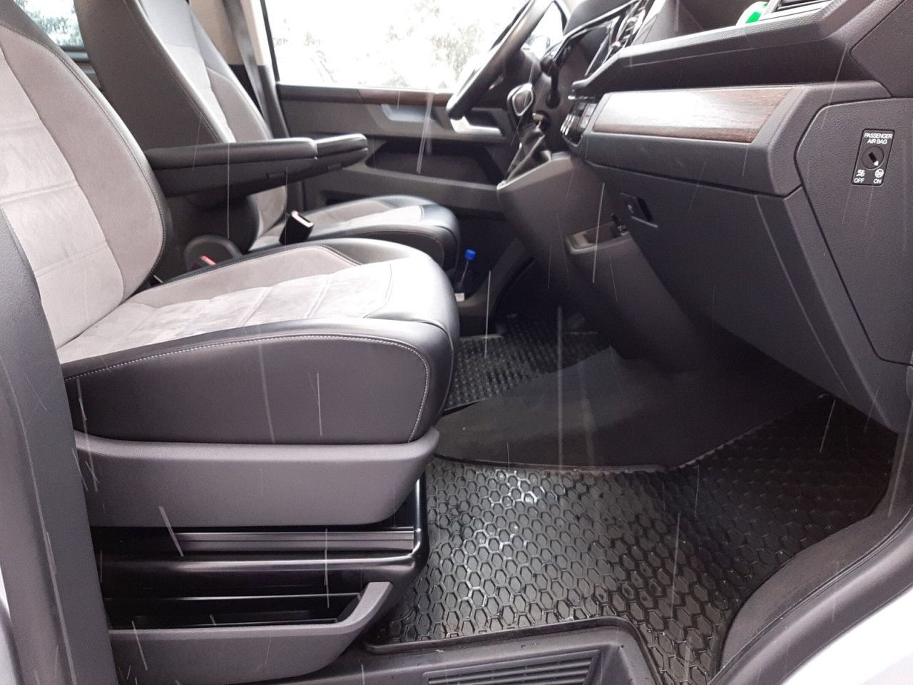 Fahrzeugabbildung Volkswagen T6.1 Multivan Highline KR150 TDIAL7 4 Motion