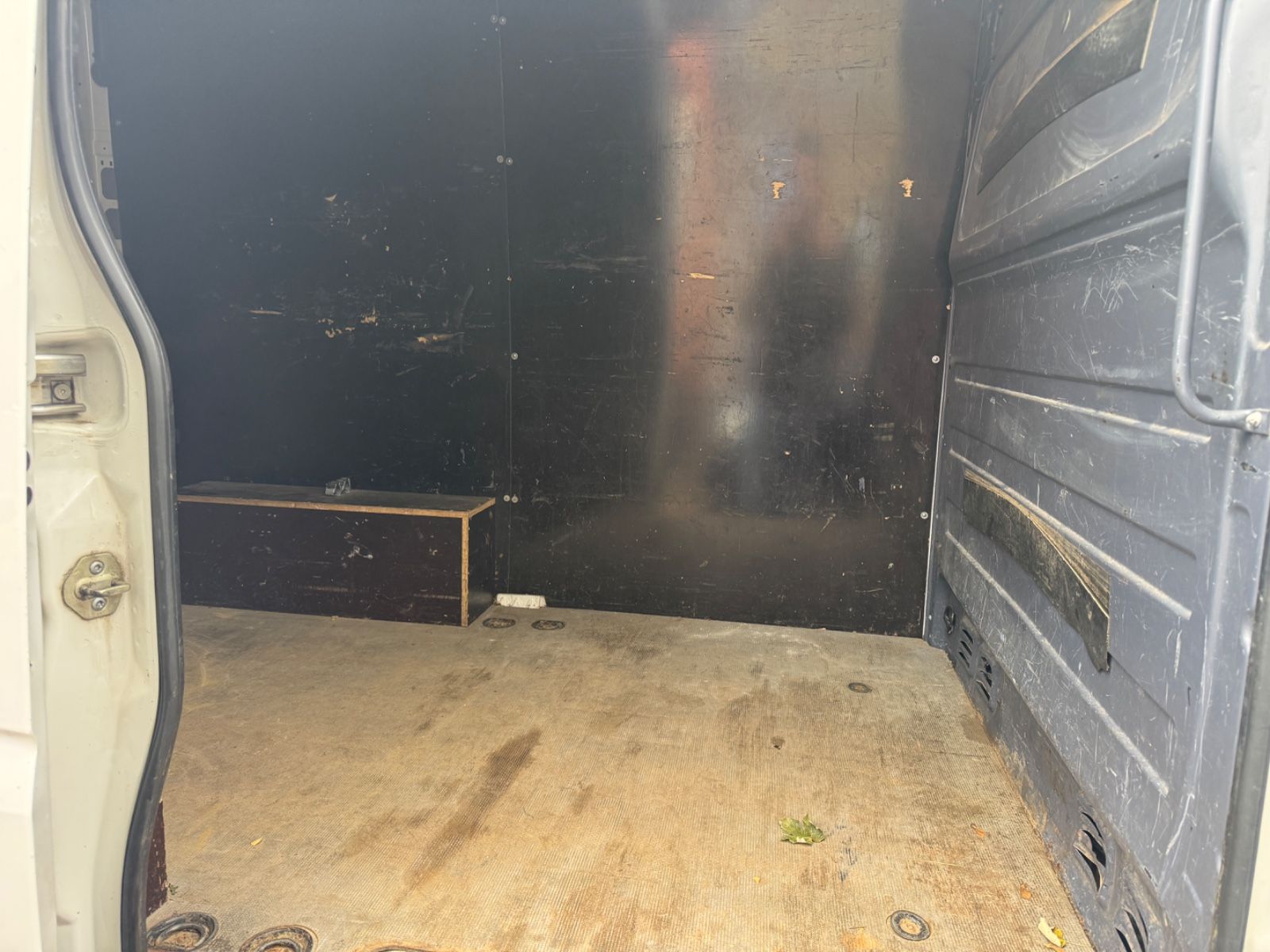 Fahrzeugabbildung Volkswagen Crafter Kasten 35 L1H2 kurz Hochdach