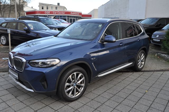 BMW X3 xDrive 30 e Hybrid Facelift Leder AHK Kamera