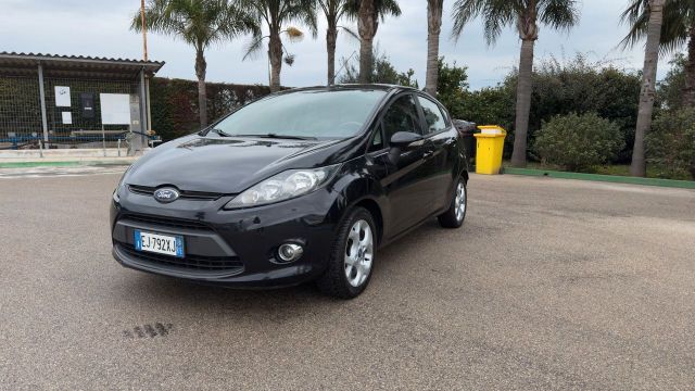 Ford Fiesta Ikon 1.4 16V 5p.Bz.- GPL Business