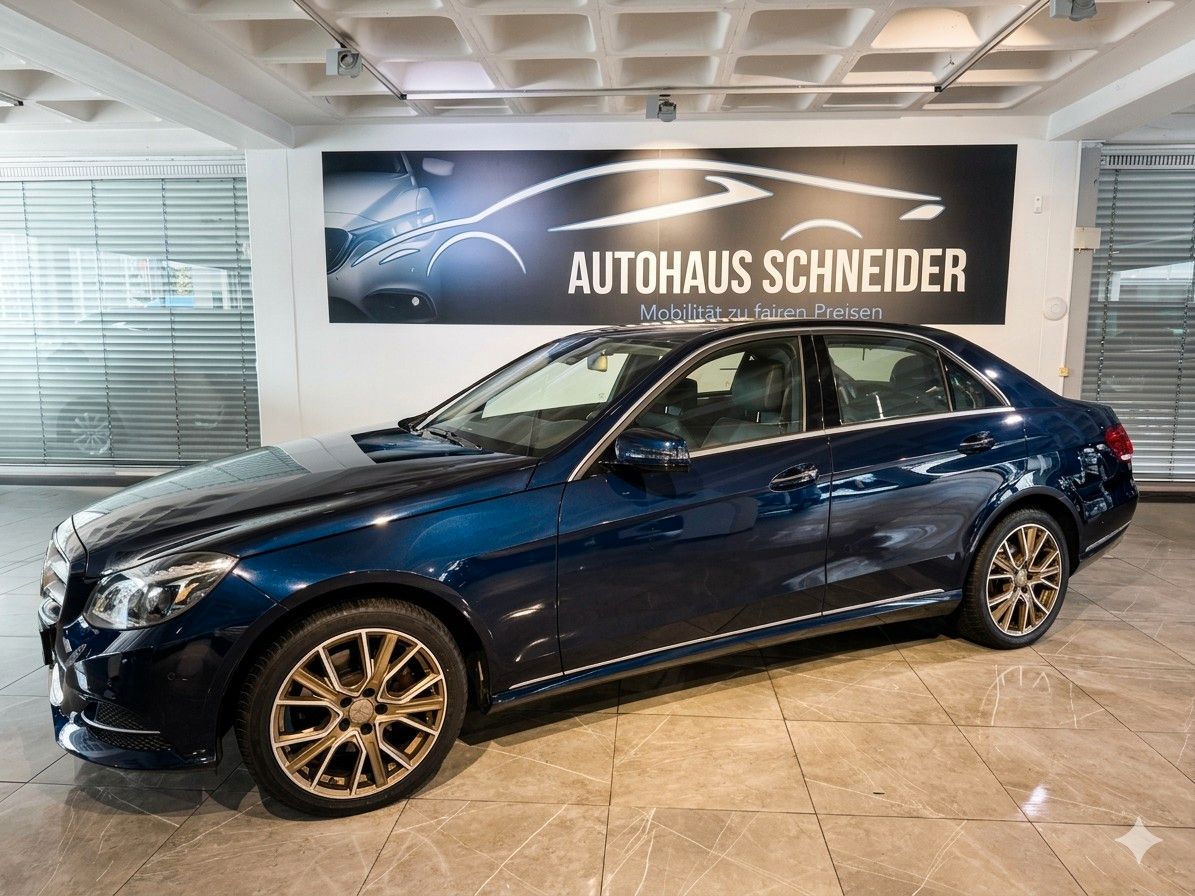 MERCEDES-BENZ E 350 BT 4Matic Limousine *Fond Komfort*Navi*LED