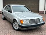 Mercedes-Benz CE 300 H-Zulassung Klima ASD SSD TÜV 08/27  - silberne Mercedes-Benz CE-Klasse