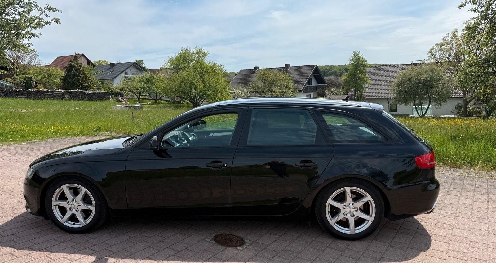 Audi Quattro 2010 — photo 7