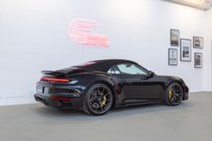 PORSCHE 992 Turbo S Cabriolet I Burmester I Lift I Appro