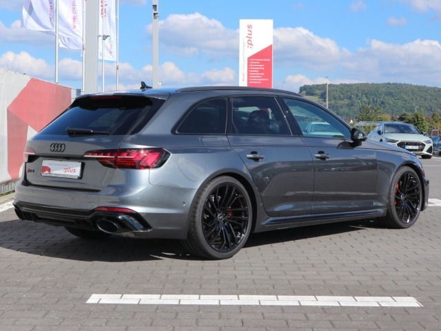 Audi RS4 - Bild 3