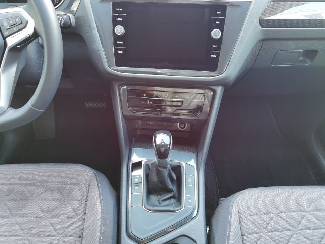 Tiguan 2.0 TDI Life NAVI AHK KAMERA ACC DSG