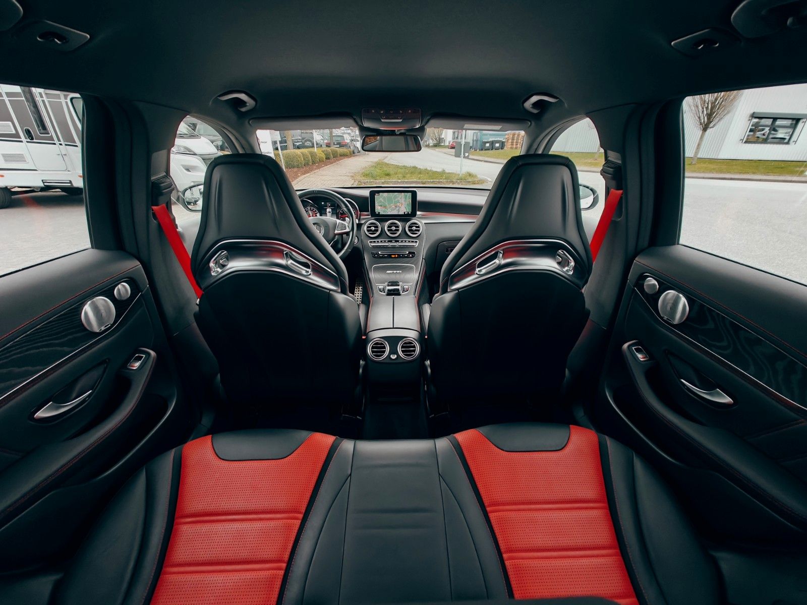 Fahrzeugabbildung Mercedes-Benz GLC 63 AMG 4Matic+, Burmester, Schalensitze, 360