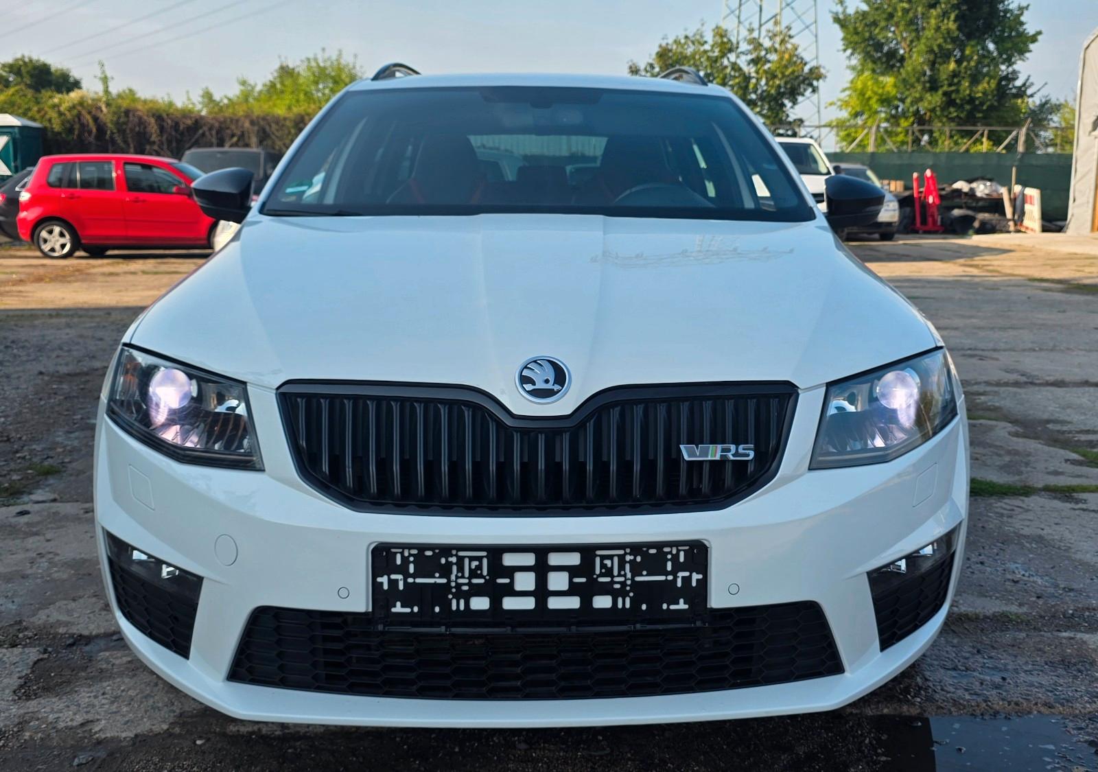 Skoda Octavia Combi RS   Navi, Xenon, Leder