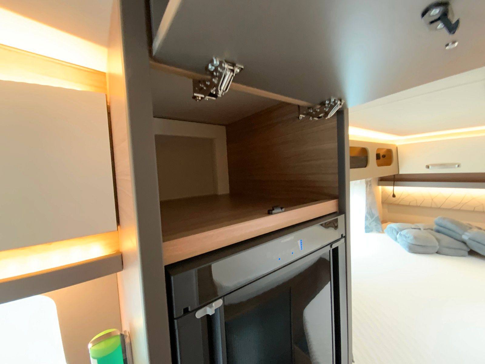 Fahrzeugabbildung Weinsberg CaraSuite 650 MEG