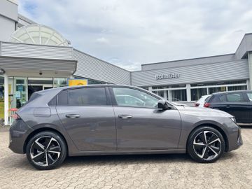 Bild 5 Opel Astra GS AT8/NAVI/SHZ+LHZ/PDC vo+hi+360Cam